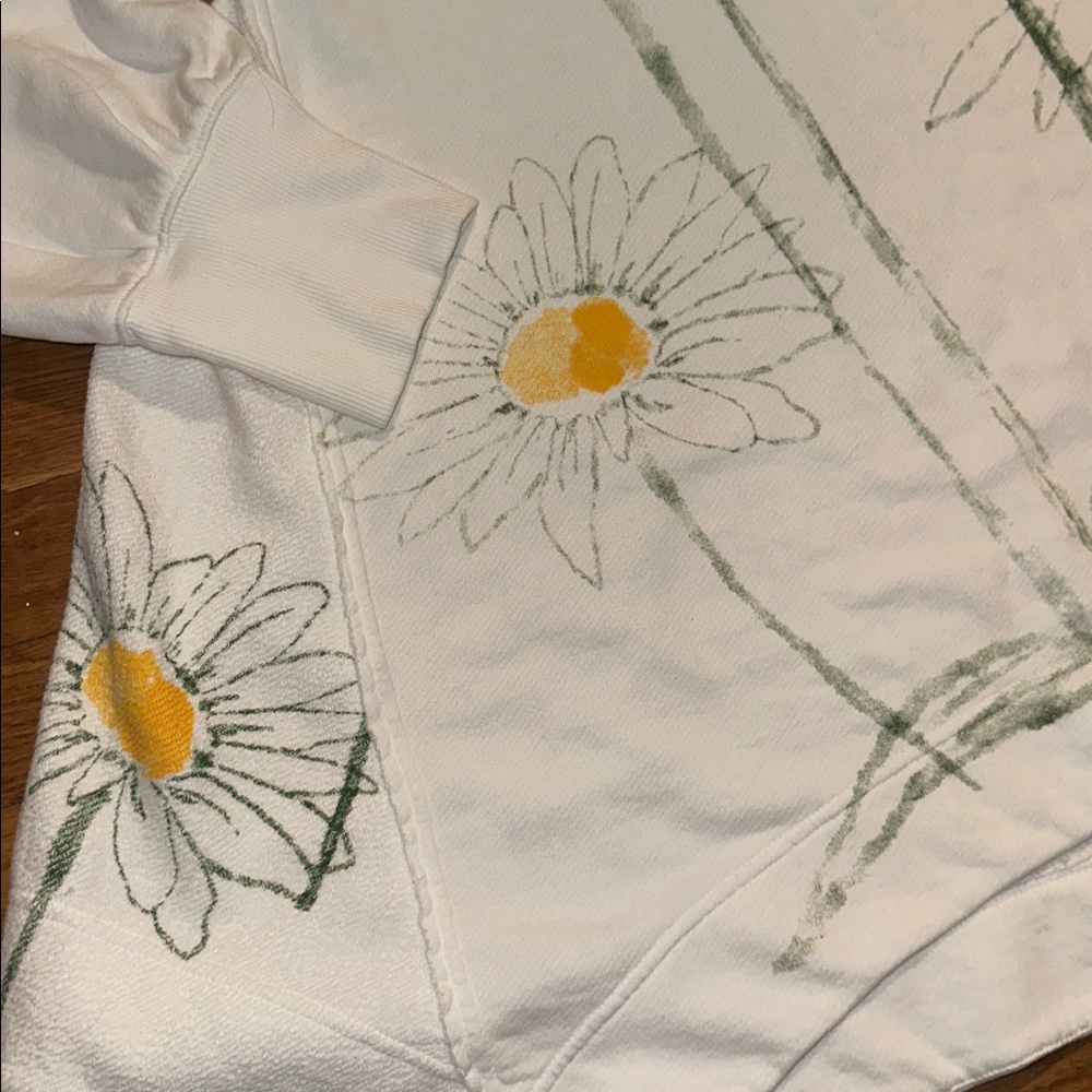 Free People Cream Floral Daisy Oversized Sweatshirt with Yellow and Green Print - Picture 5 of 14